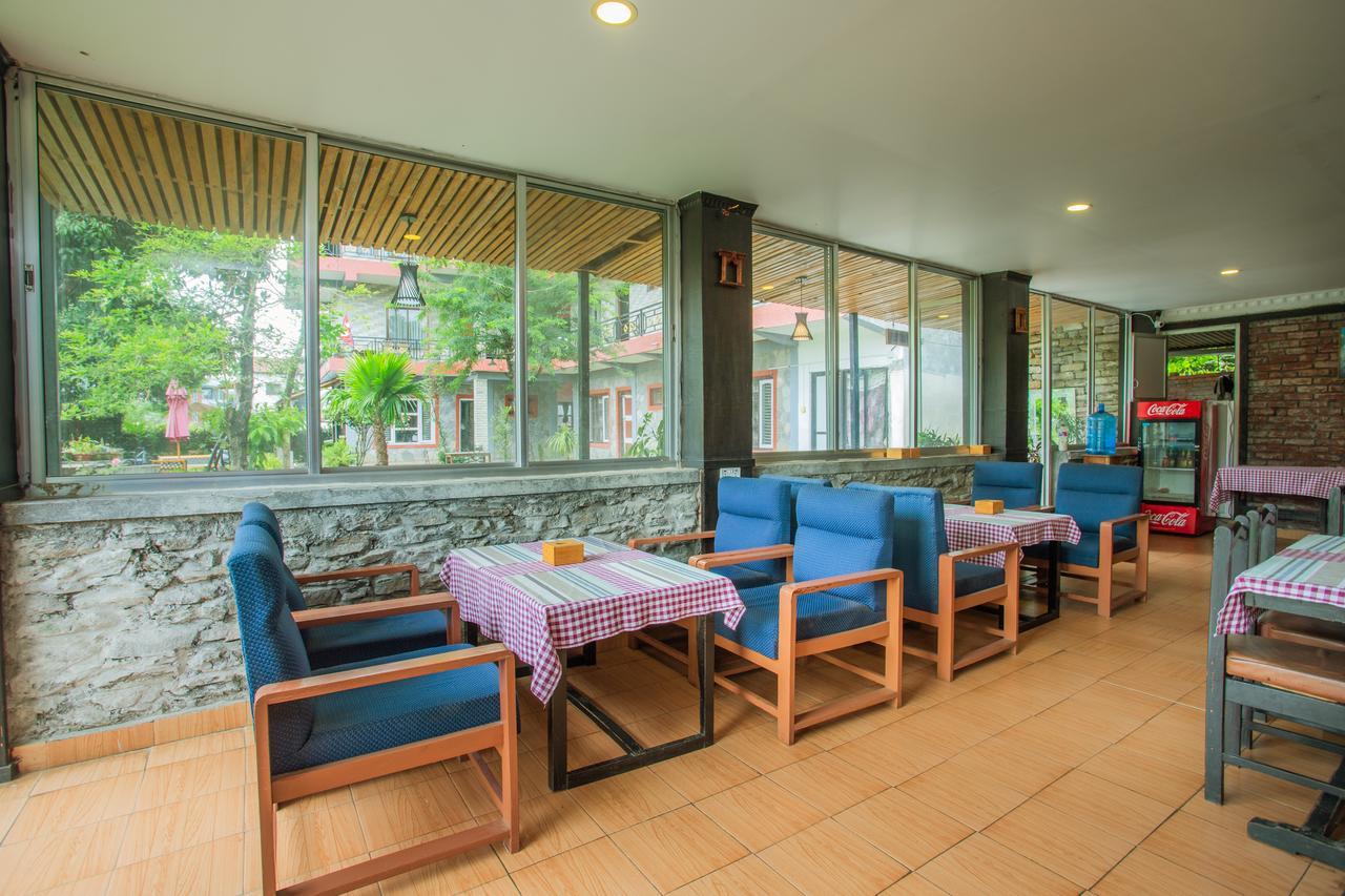 Hotel Glory Garden Pokhara Buitenkant foto