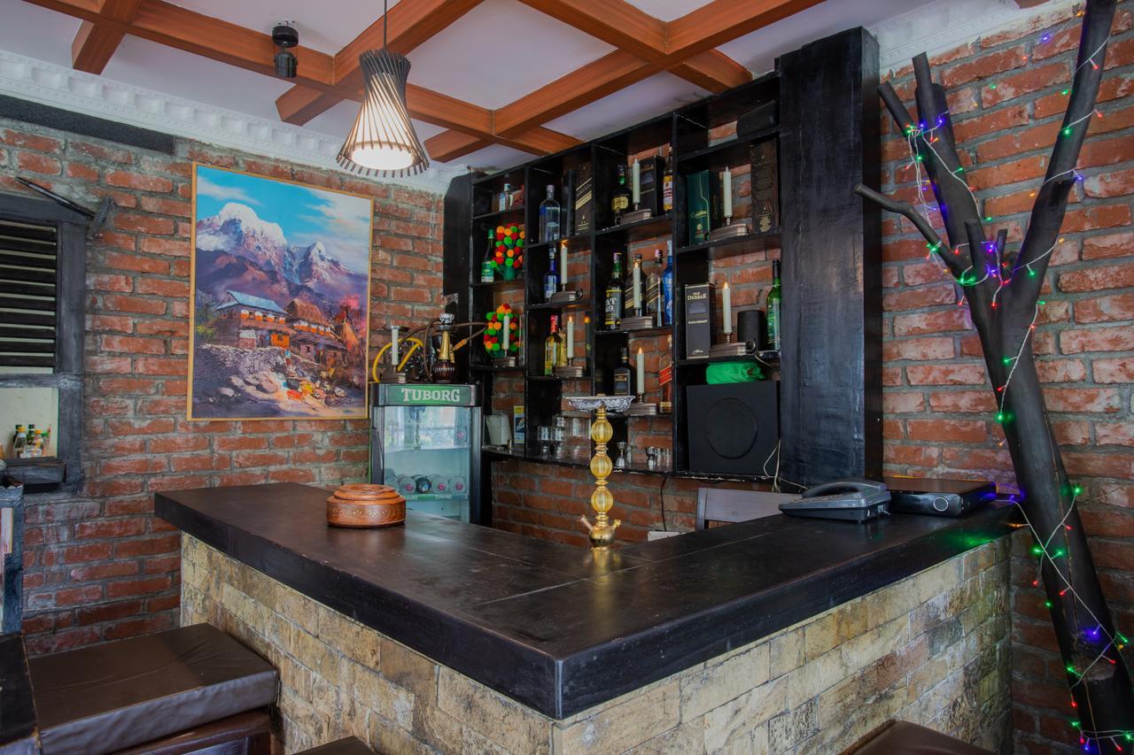 Hotel Glory Garden Pokhara Buitenkant foto