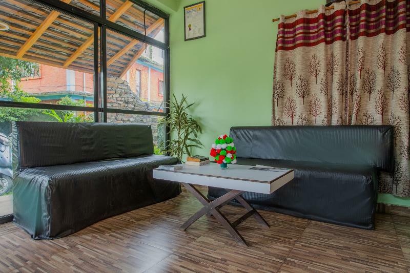 Hotel Glory Garden Pokhara Buitenkant foto