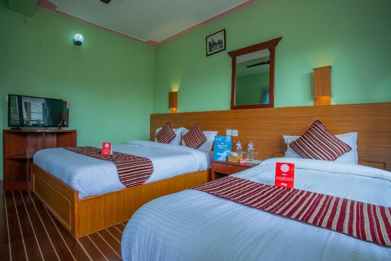 Hotel Glory Garden Pokhara Buitenkant foto
