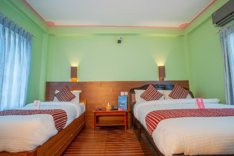 Hotel Glory Garden Pokhara Buitenkant foto